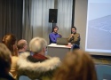 Präsentation Fabian Knöbl im Gespräch mit Edda Strobl; Foto: Karin Petrowitsch
